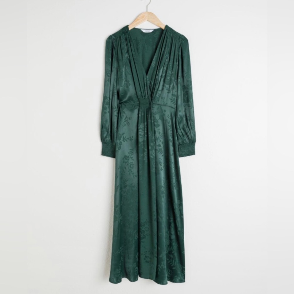 Gorgeous dress from And Other Stories. Green size 6. Perfect holiday dress ❤️